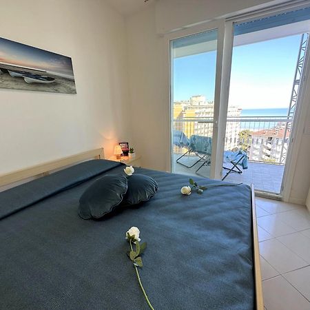 Appartamenti La Torre Линяно Сабиадоро Екстериор снимка