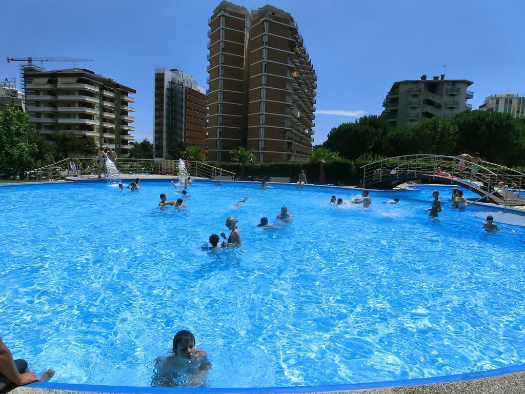 Appartamenti La Torre Линяно Сабиадоро Екстериор снимка