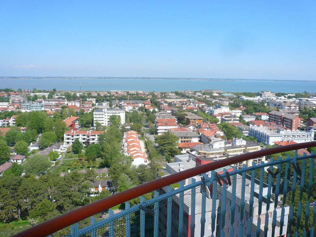 Appartamenti La Torre Линяно Сабиадоро Екстериор снимка